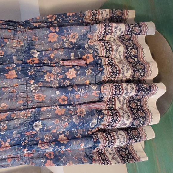 Knox Rose Tired Tank Top Blue and Pink Floral - Picture 3 of 5